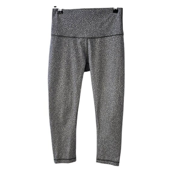 Lululemon Womens Wunder Under High Rise Crop Leggings, Luxtreme Size 6 - Picture 1 of 9